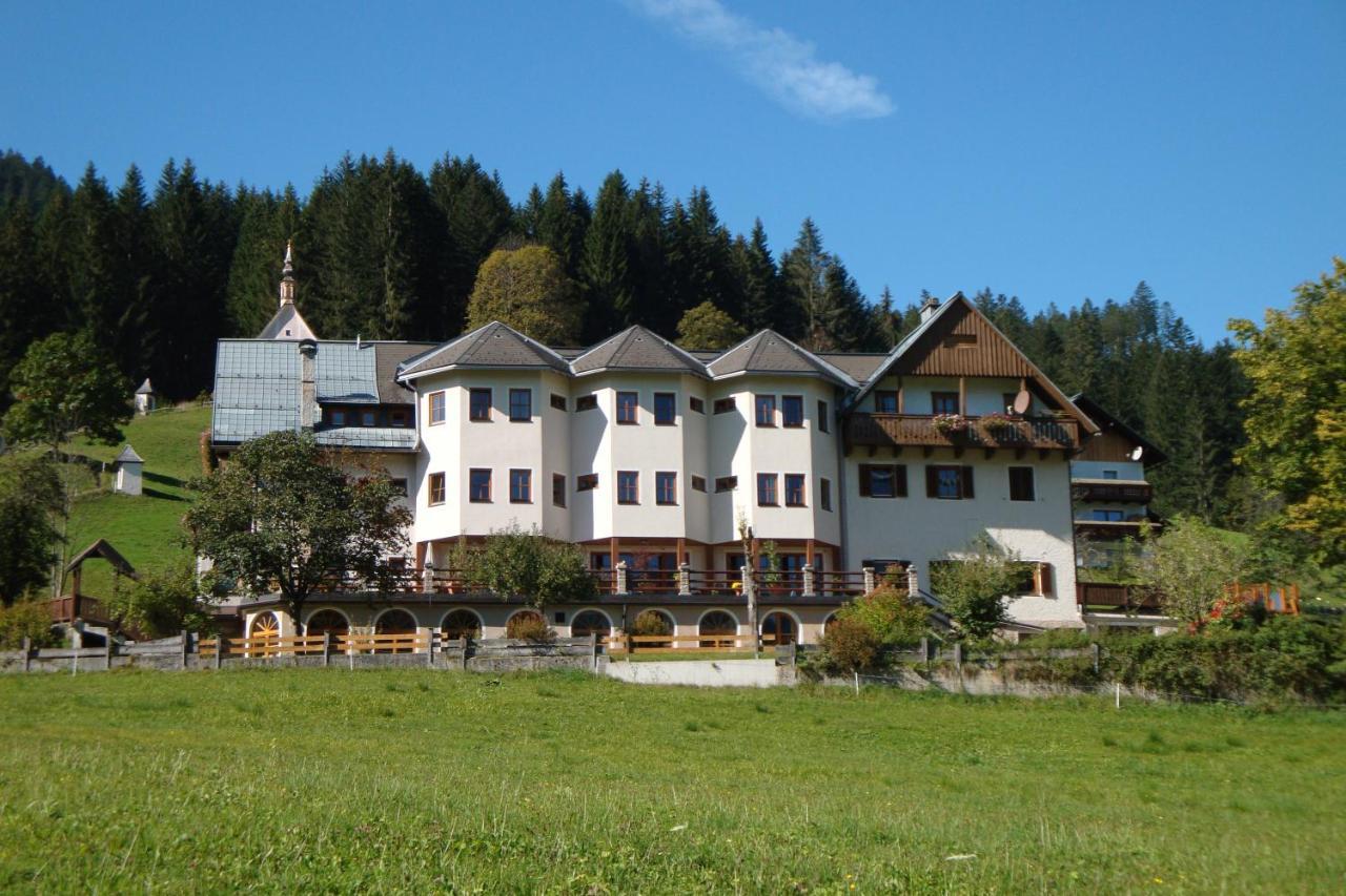 ホテル Haus Der Begegnung ゴーザウ エクステリア 写真